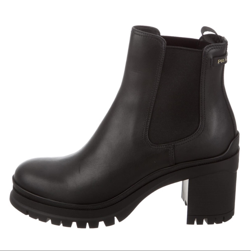 PRADA black leather Chelsea boots sz 39.5-8.5-9